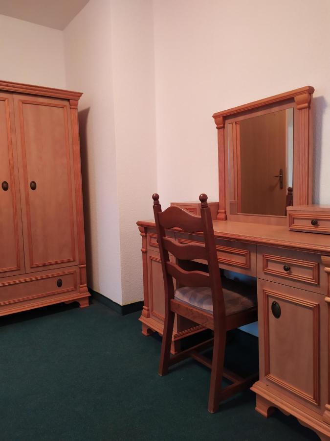 Motel Dom Turysty à Kostrzyn nad Odra Extérieur photo