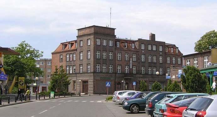 Motel Dom Turysty à Kostrzyn nad Odra Extérieur photo